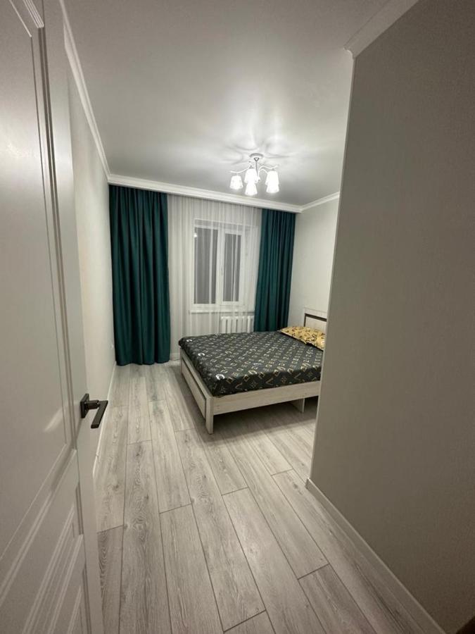 Apartment In Street Toktogula 77 Bisjkek Eksteriør billede