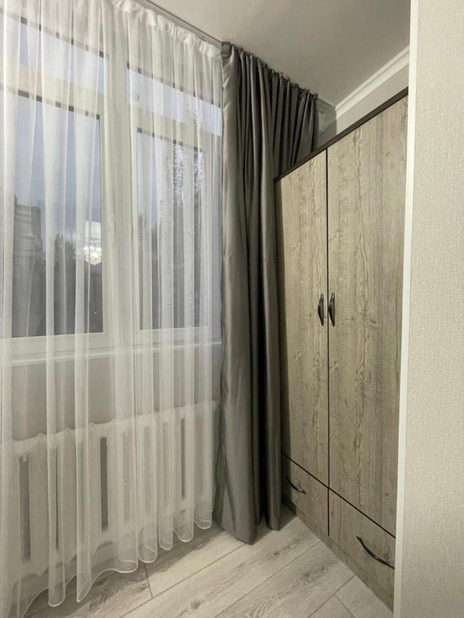 Apartment In Street Toktogula 77 Bisjkek Eksteriør billede