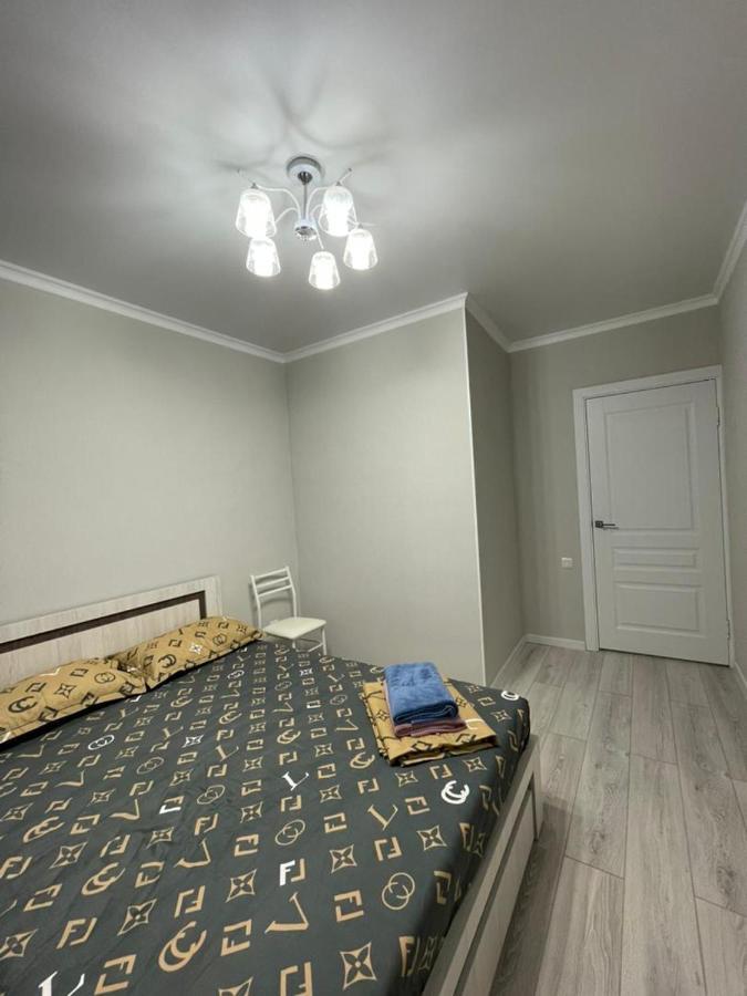Apartment In Street Toktogula 77 Bisjkek Eksteriør billede